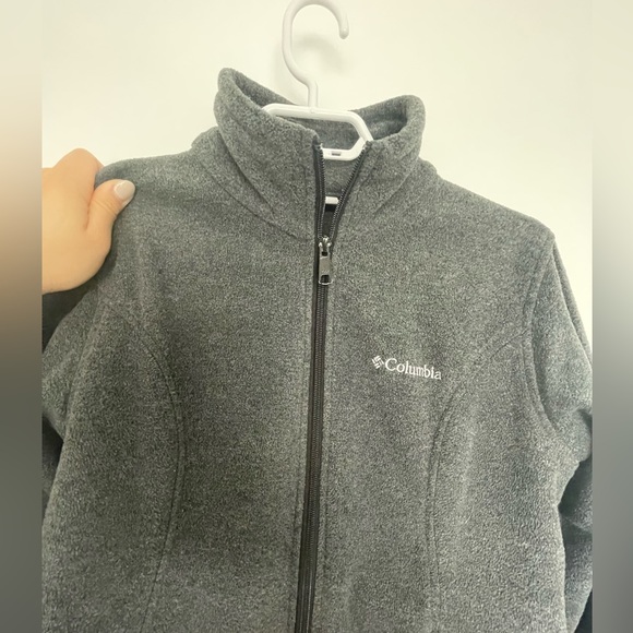 Soft warm Columbia fleece zip up - Picture 8 of 10